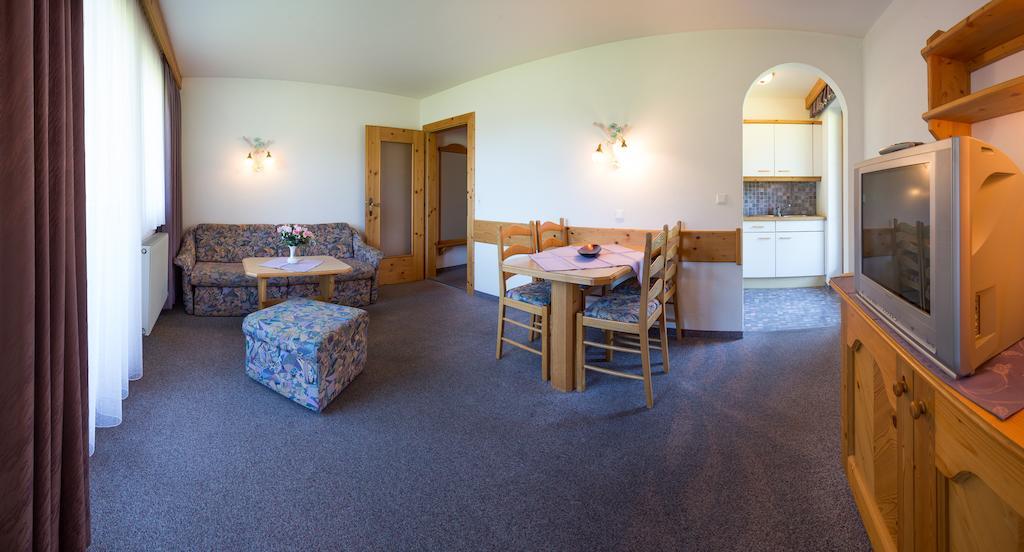 Pension Roasthof Neustift im Stubaital Room photo